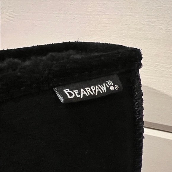 BearPaw Women's Classic Black Winter Boots - Picture 4 of 6